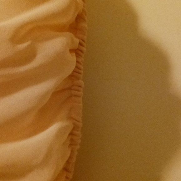 Y2KMODA CLASSIC BLOUSE , SZ.SMALL & teen Light peach top.layer designs. - Picture 5 of 11